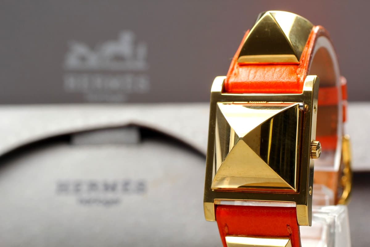 w/Box [Near MINT] Hermes Medor ME1.201 White Dial Quartz Woman's From JAPAN