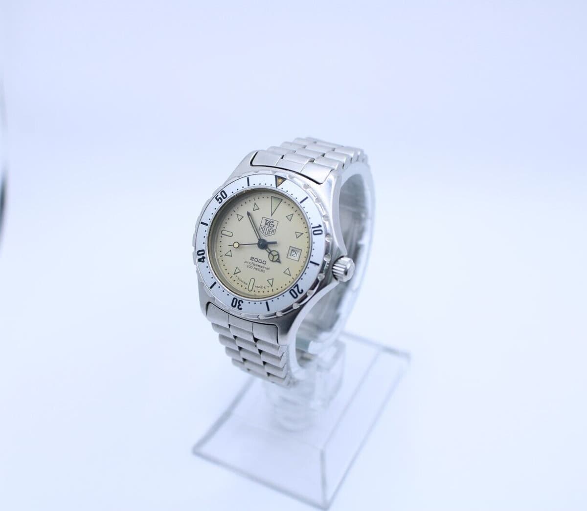 Tag Heuer 2000 Series ladies Quartz 28mm watch Ref 972.015