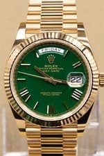 Rolex Day-Date 40 Green Roman 228238 Complete 2026