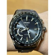 Seiko Astron SBXB085 GPS Solar Black Dial 6.89in Wrist