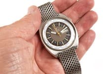Vintage Bulova Acutron Day Date World Time Watch - Excellent Condition - Origina