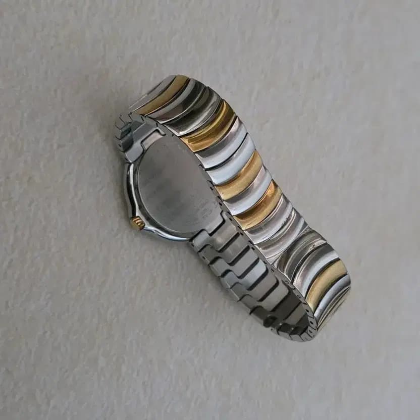 Dunhill Men's Gold-Tone Luxury Watch Swiss Made