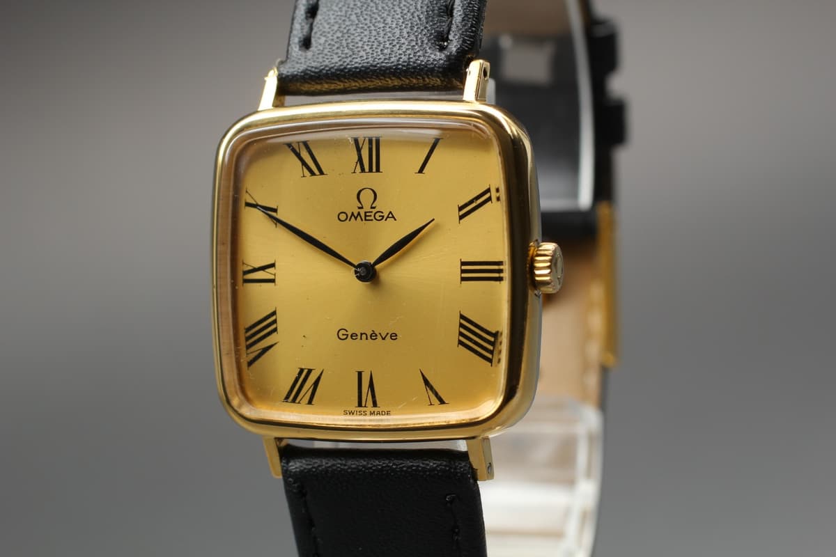 [Near MINT] Omega Geneve Cal.625 Ref.511.0415 Square Gold Dial 27mm Men's Watch