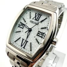 SEIKO LUKIA 1B22 0AP0 Wristwatch Solar Radio Wave Silver Dial Timepiece Japan
