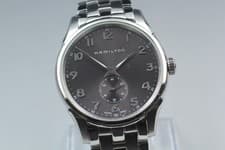 [Near MINT] Hamilton Jazzmaster Small Second H384110 Gray Dial Quartz Mens Watch
