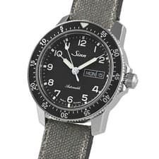 Sinn 104.ST.SA.A 104.ST.SA.A Used Men's Watch Automatic