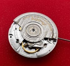 AUTHENTIC BREITLING ETA 2892A2  AUTOMATIC  MENS  SWISS MADE FOR PARTS MOVEMENT