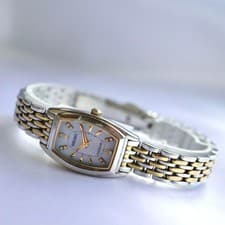 SEIKO Exceline 10P Dia Shell Dial Ladies Watch 19mm Silver Gold Tone 1127