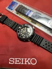 Seiko Prospex Diver Scuba 200m Tuna Can SBDN043 V147 0BG0 Different Band Origina