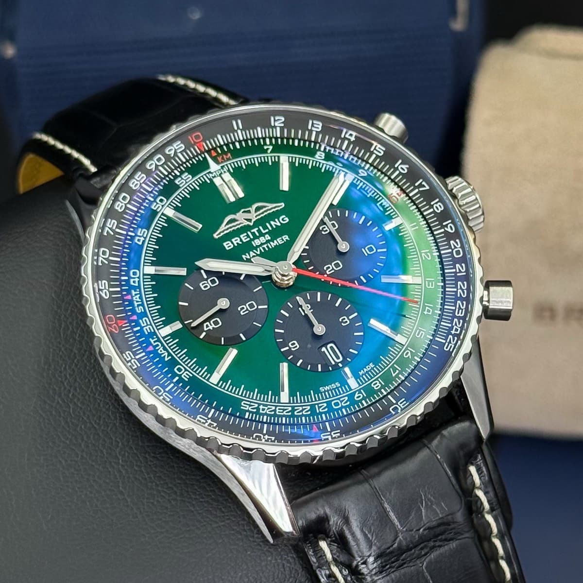 Breitling Navitimer Green Dial Croc Strap B01 Chronograph 46 AB0137241L1P1