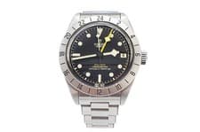 TUDOR Black Bay Pro 79470-0001 AT inner card 2 frames