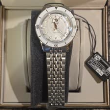 RADO Captain Cook Women's Luxury Analog Wristwatch Silver Stainless Steel Date