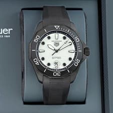 Tag Heuer Aquaracer Automatic Nightdiver 43mm WBP201D.FT6197