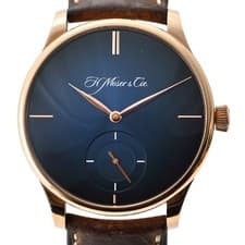 H. MOSER & CIE  -  Venturer Small Seconds XL in Rose Gold