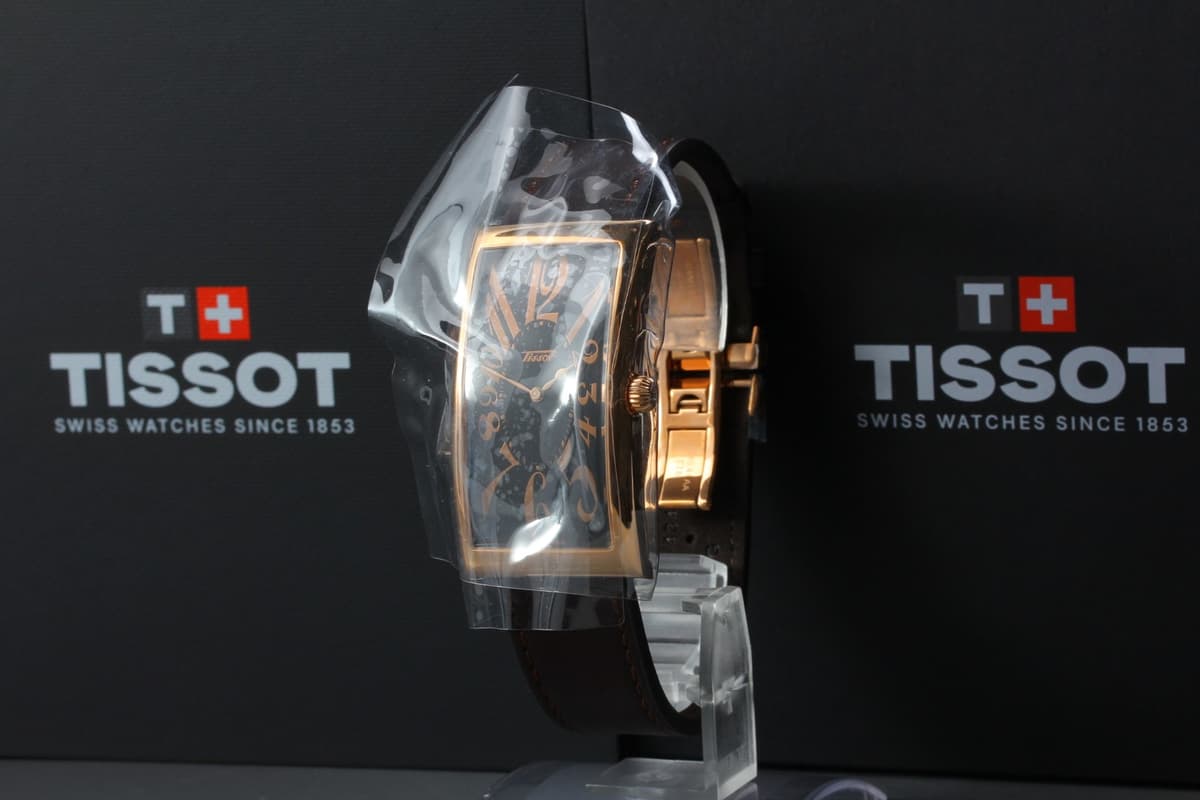 [Brand New] Tissot Heritage T117509A Banana Gold Dial Qz Men's Watch From JAPAN