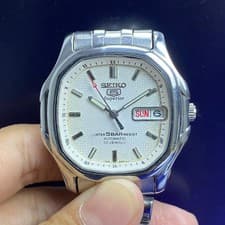 Rare Seiko 5 Superior Whirlpool White Aging Square Automatic 7S36 Watch Day Date