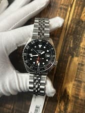 Seiko 5 Men's Automatic GMT Sports Watch Black/Silver Bezel, SSK001