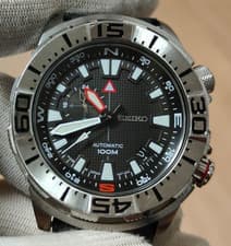 Seiko Superior Automatic 100m 4R37-00F0 Men's Watch