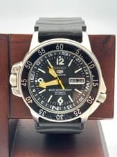 Seiko 5 Sports 7S36-01E0 Atlas Land Shark Automatic Diver Men’s Watch Japan 