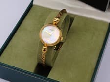 Gucci 2700 Watch Rope Bracelet Mother of Pearl Dial in Box Elegant Gold