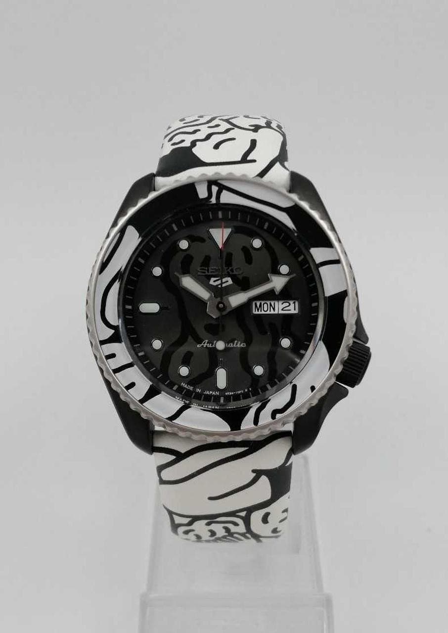 SEIKO 5 SPORTS Automatic Model SBSA123 SEIKO X AUTO MOAI