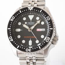 SEIKO SKX007/7S26-0020 Automatic Black Boy Day/Date Divers 42mm Box