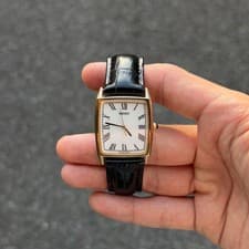 Vintage 90s SEIKO Tank Rectangular Roman Dial Gold Black Quartz Watch Authentic