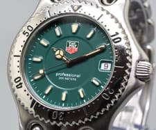 [Near MINT-] TAG Heuer Professional WG1116-0 Green Dial Quartz Men's Watch JAPAN