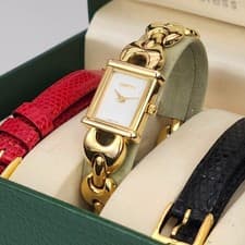 Gucci 1800L Change Bezel Womens Watch Quartz Bracelet Style Rare Japan