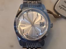 Nivada Grenchen Antarctic Spider 38mm w Beads Of Rice Bracelet