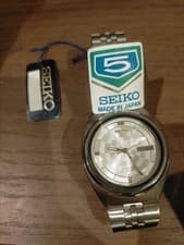 Seiko AVENUE Moon Phase 34mm Watch Quartz Mens Timepiece Navy Blue Dial