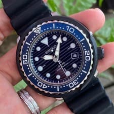 Rare Seiko Prospex SNE518P1 Tuna Save The Ocean Solar Divers Black Rubber Watch
