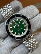 RADO Captain Cook Automatic Stainless Steel Green Dial Men's Watch R32505313