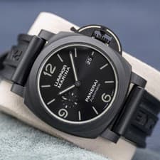 Panerai Luminor Marina Carbotech Limited Edition PAM01118 44mm 2021 Box & Papers