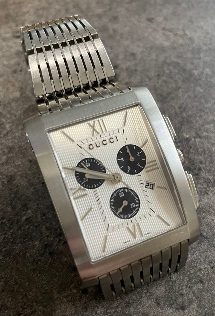 Gucci G Metro Chronograph Watch Used No Box or accessories