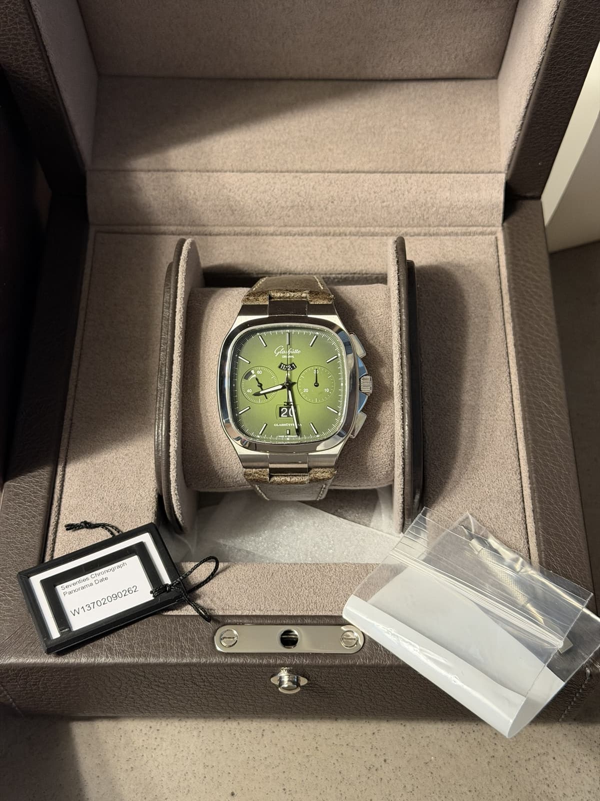 [WTS] Glashütte Original Seventies Chronograph Panorama Date