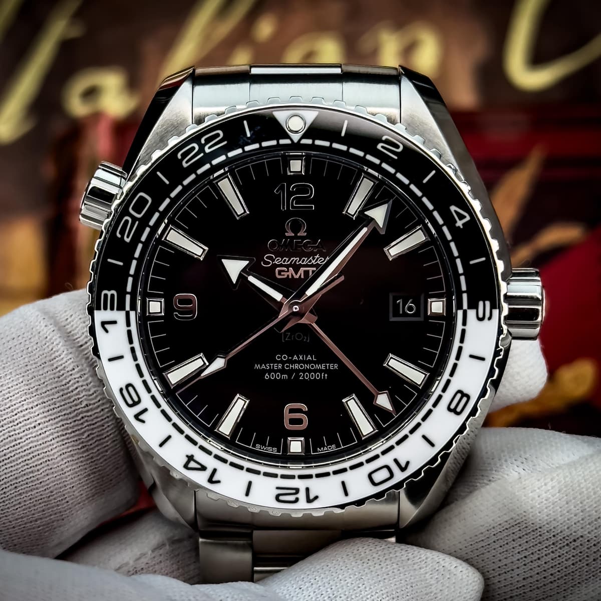 [WTS] OMEGA Seamaster Planet Ocean GMT Oreo Black White Bezel 215.30.44.22.01.001