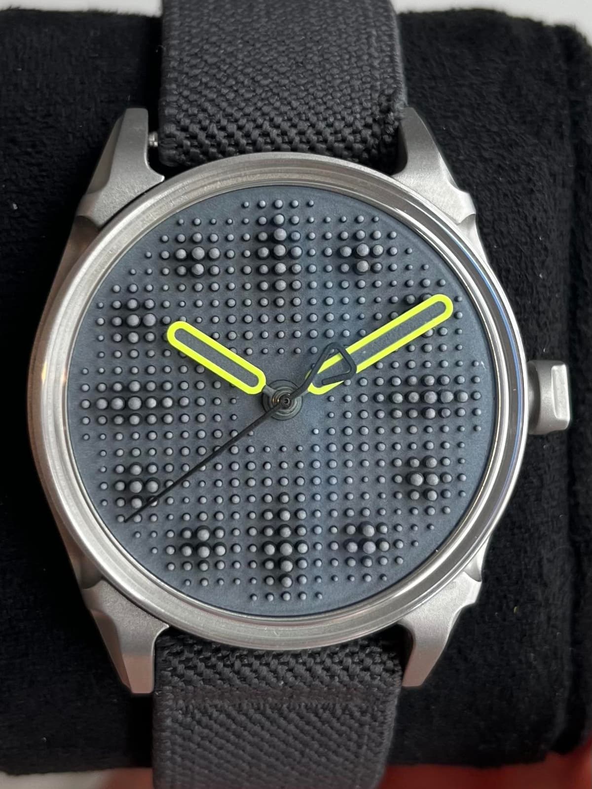 [WTS][US] Kollokium Project 01 Variant E2 - Black PVD Dial - Neon Yellow Hands - 40mm - Full Set