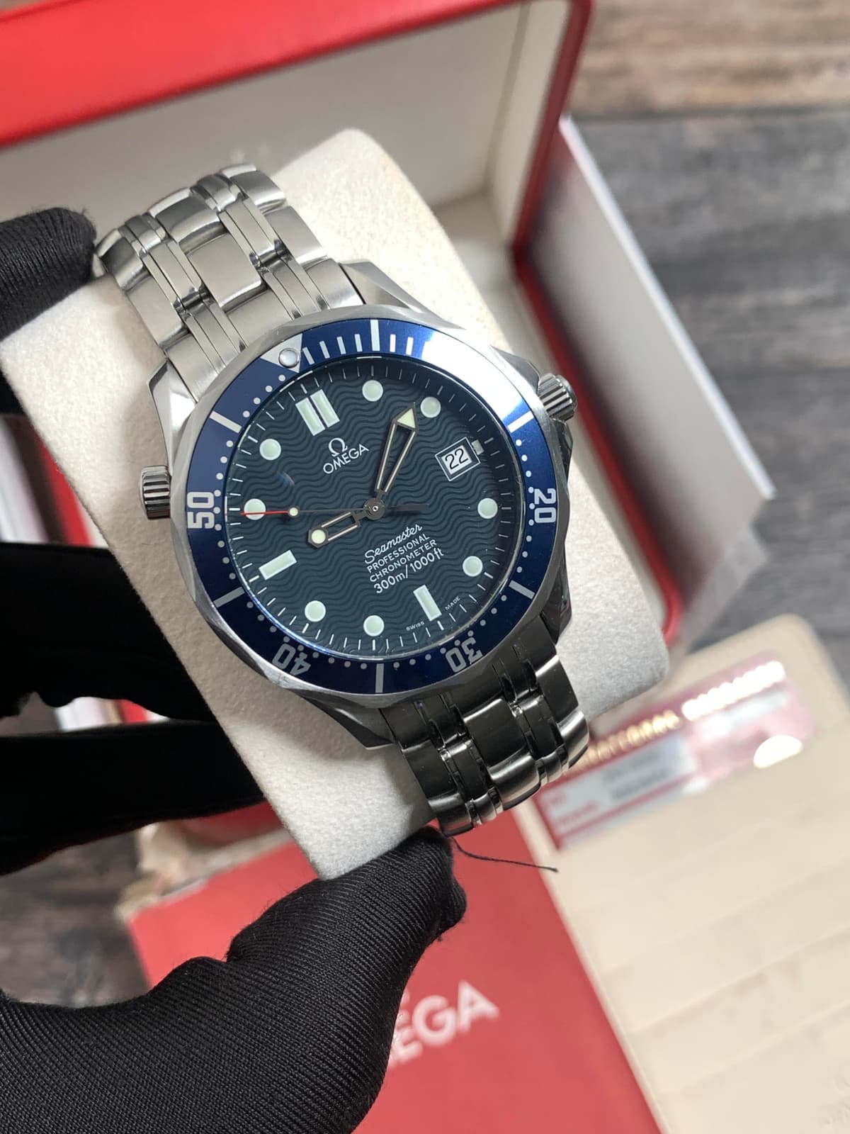 [WTS] Omega Seamaster 2531.80 41mm Bond Box and Card - $2,600