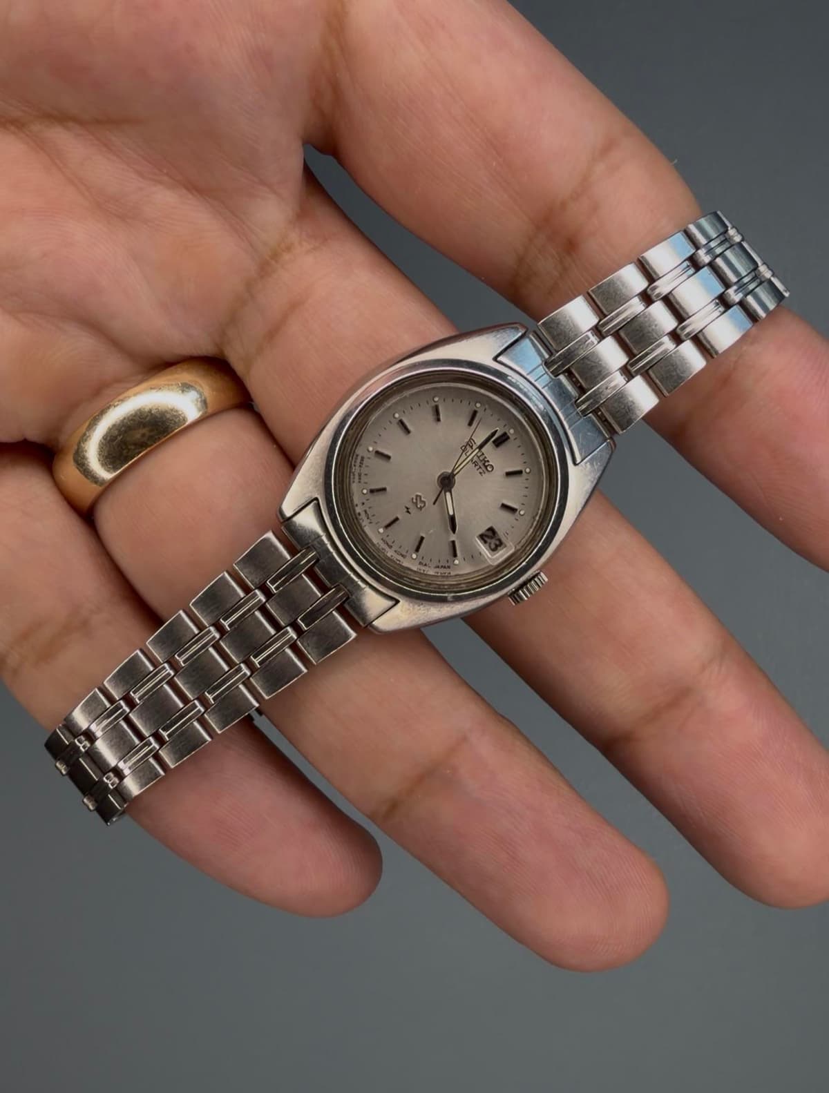 [WTS] Vintage Ladies Seiko 7N82 - $117 [US]