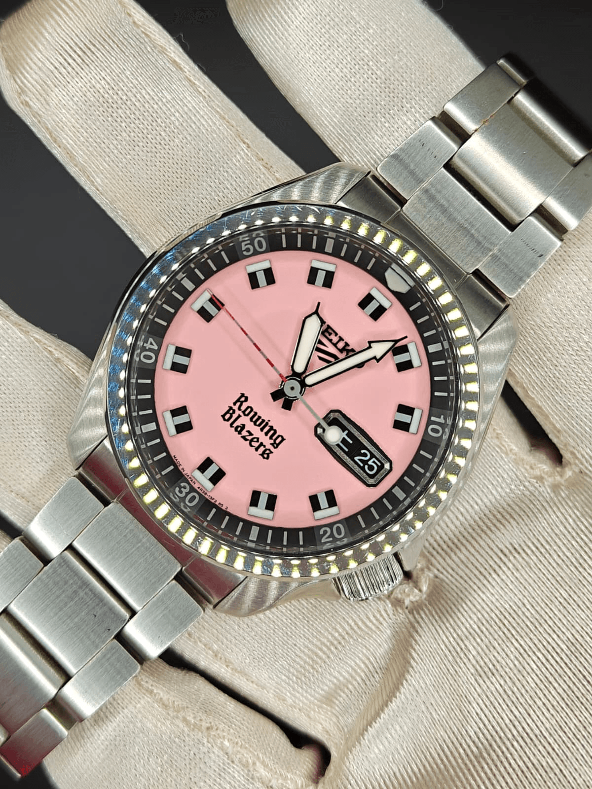 [WTS] Seiko. Limited Rowing Blazers. SRPJ67 Full Kit. $499 Only