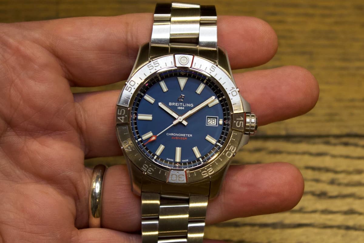 [WTS] Breitling Avenger Automatic 42 ref.A17328101C1A1 w/ Box & Active Manufacturer Warranty