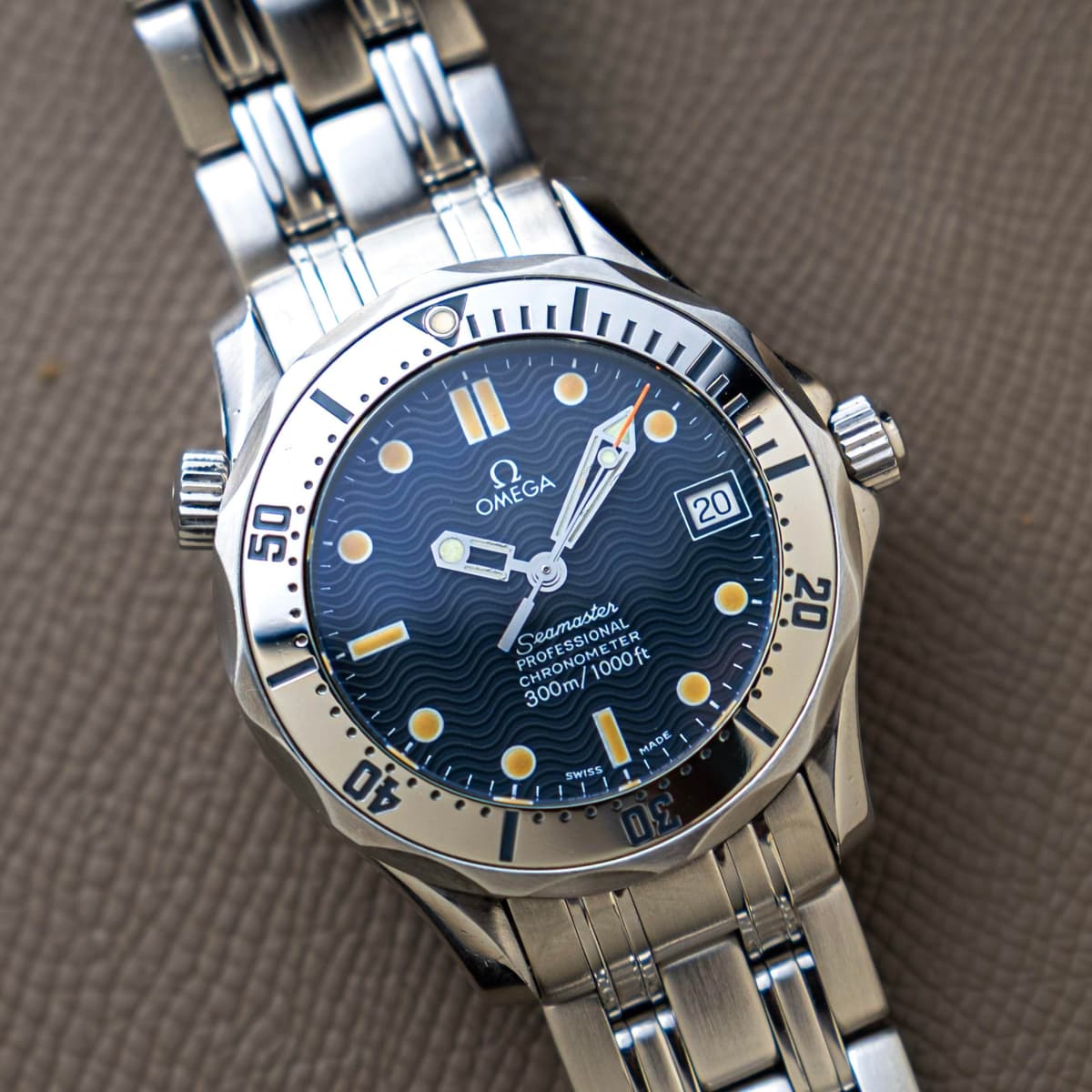 [WTS] Omega Seamaster Professional midsize Ref. 2552.80 | Cal. 1120 Automatic | Box and Date Card | $2200 (SERVICED)