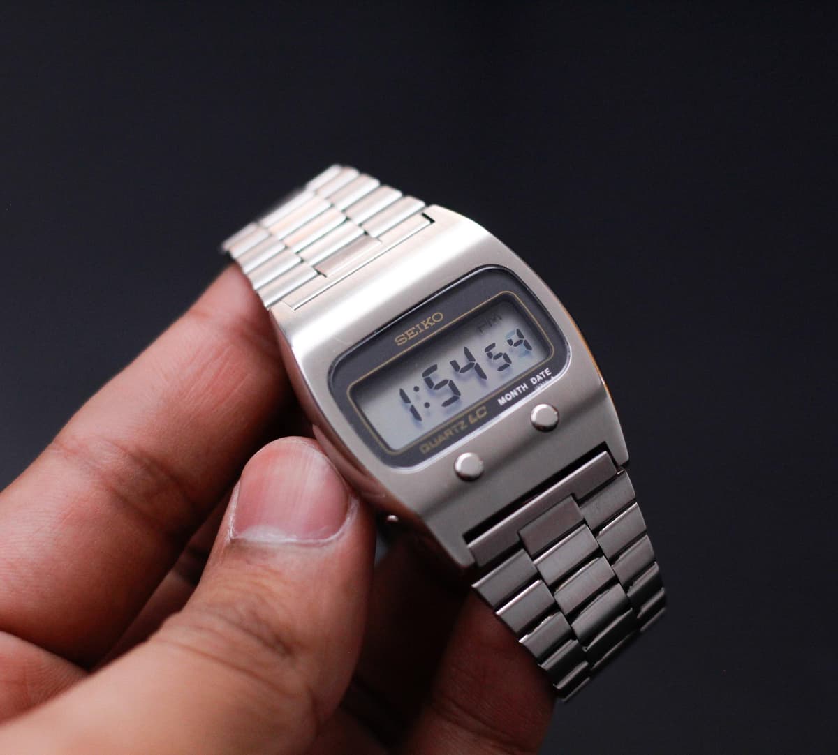 [WTS] 1976 Seiko Quartz LC Month-Date Digital Men's Wrist-Watch