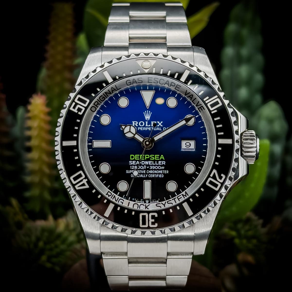 [WTS/WTT] Rolex Deepsea Sea Dweller James Cameron 116660 2018 Watch & Card Excellent Condition
