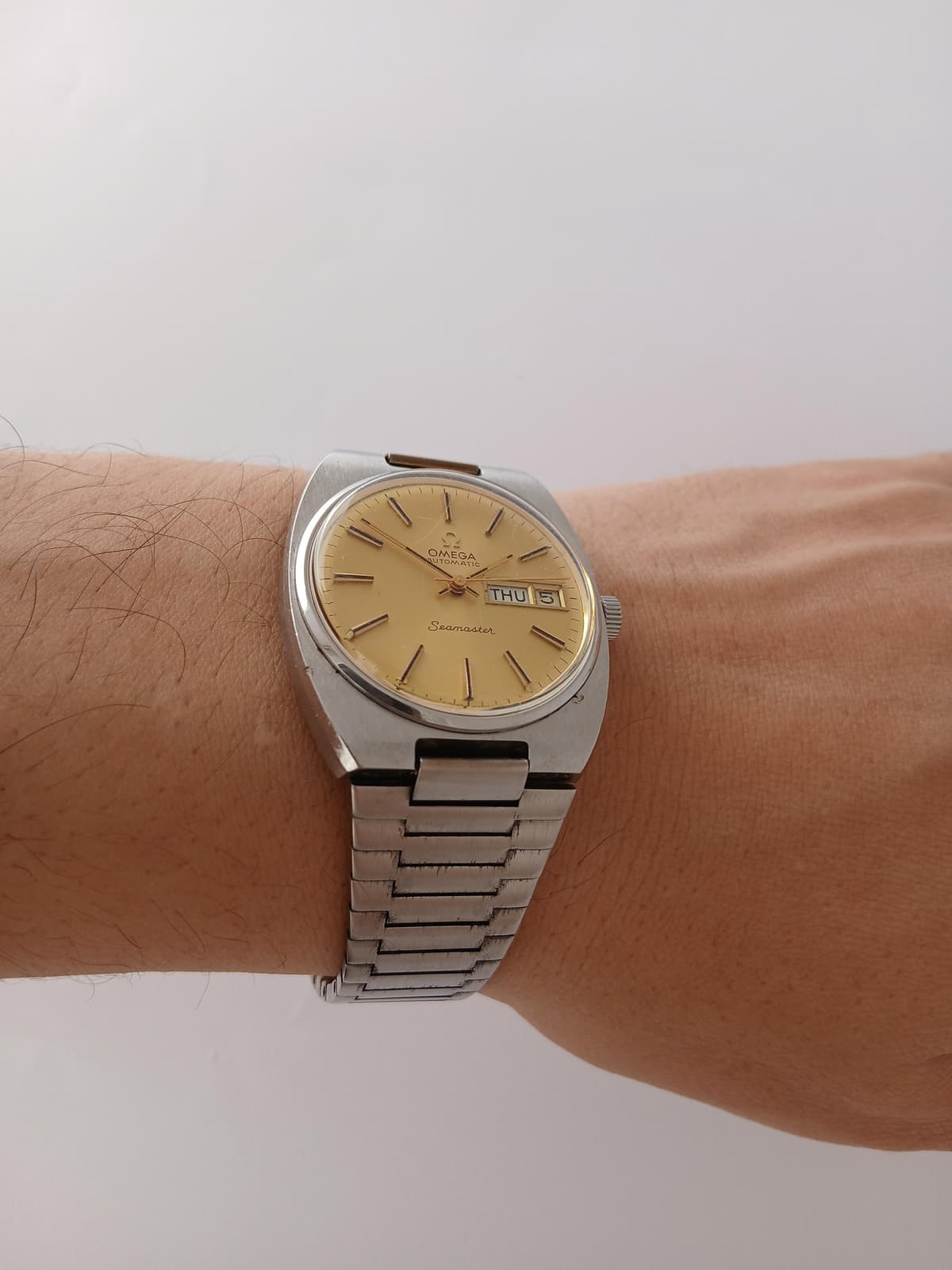 [WTS] Omega Seamaster 166.0216 Rare Dial Stainless Steel Men's Watch $699