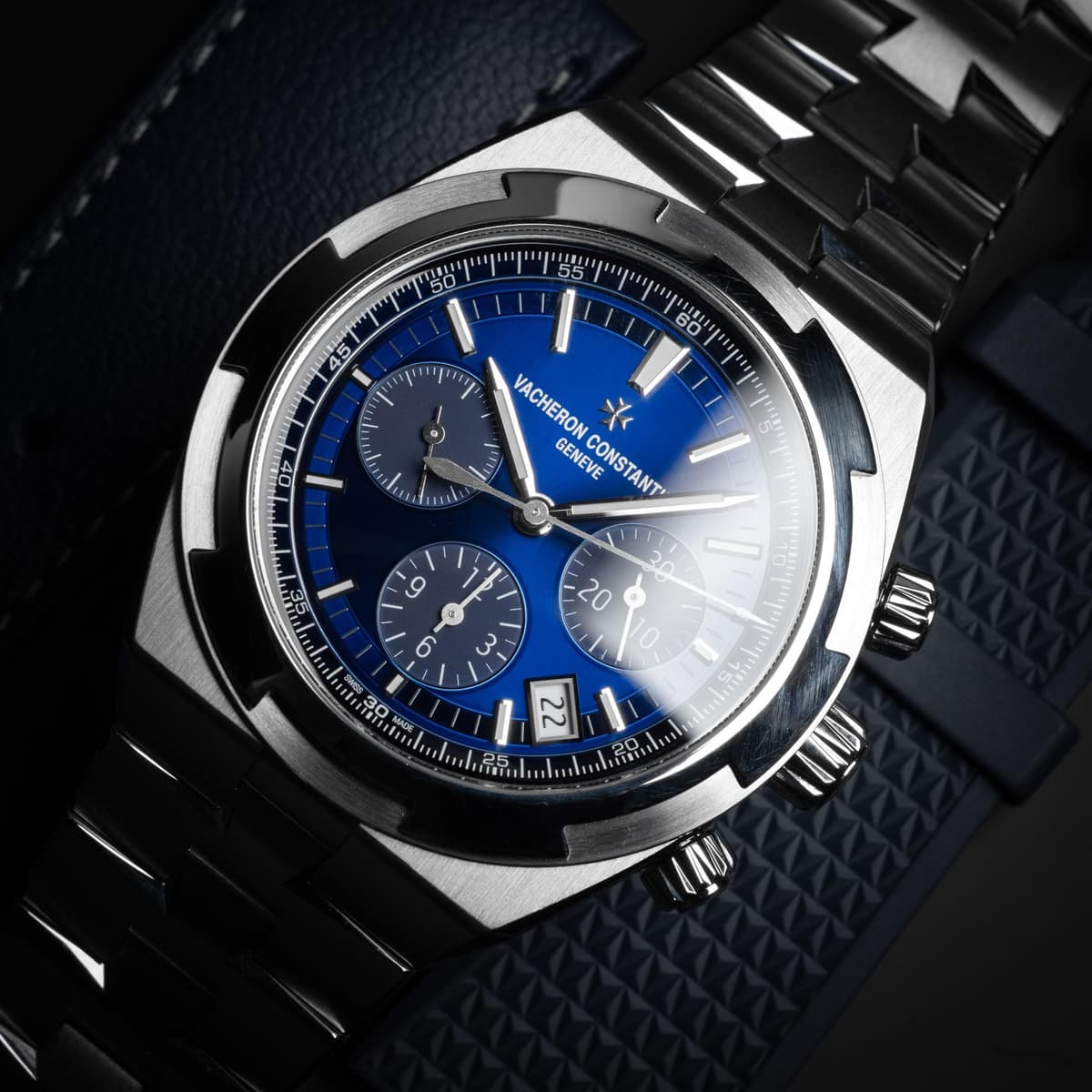 [WTS] 2024 Vacheron Constantin Overseas Chronograph Blue - 5520V/210A-B148 - Fully Loaded Set - Stunning!