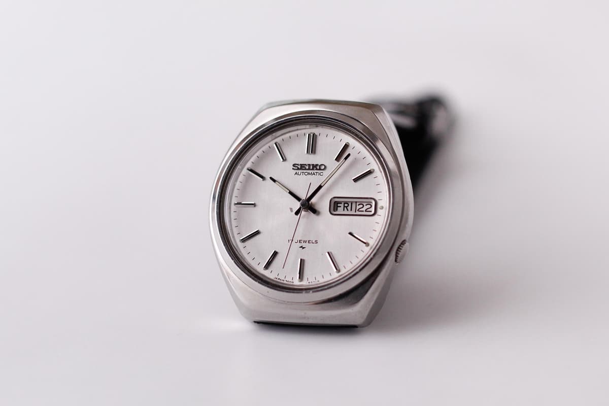 [WTS] Serviced 1977 Seiko Automatic Straight Grain Silver Dial Men's Wrist-Watch $189