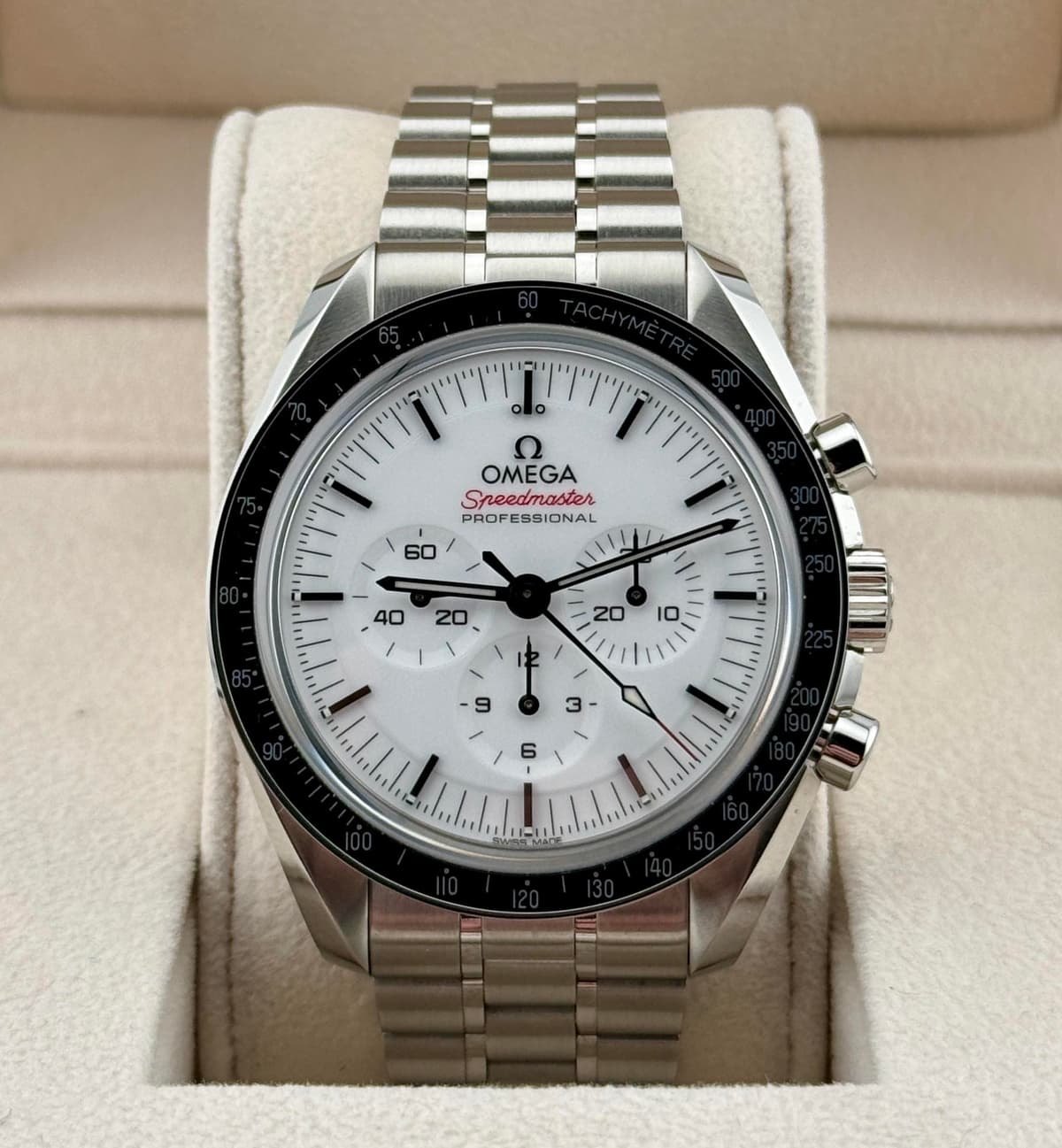 [WTS] Omega Speedmaster Professional (310.30.42.50.04.001)