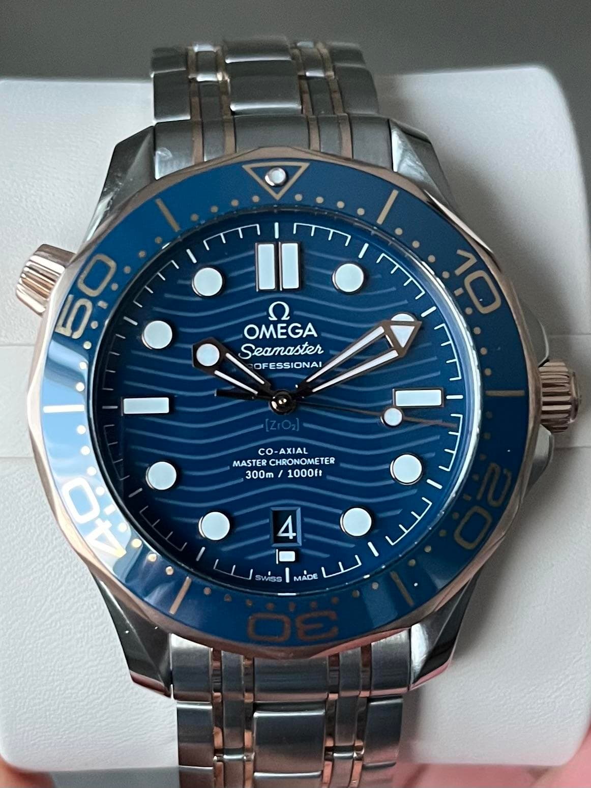 [WTS][US] Omega Seamaster SMP300 - Blue Dial - Sedna Gold - 42mm - 210.20.42.20.03.002 - Full Set